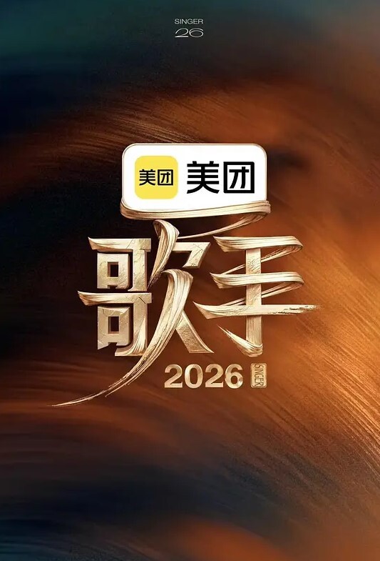StrapOn两个性感的女同性恋者用紫色的Strapon互相做爱【StrapOn】 - 操碰在线